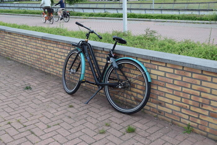 Fietser gewond bij botsing met auto