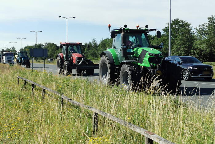 Boeren onderweg naar landelijke actie