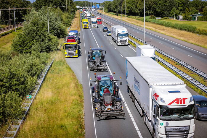 Boeren massaal onderweg naar Stroe