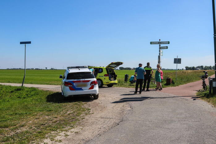 Vrouw valt te water en raakt gewond