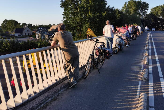 Snelweg afgesloten na ongeval met tractor