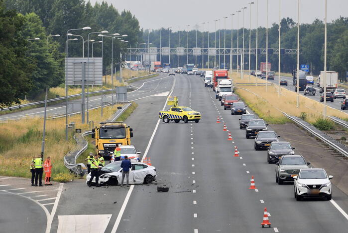 Tesla in de kreukels na botsing
