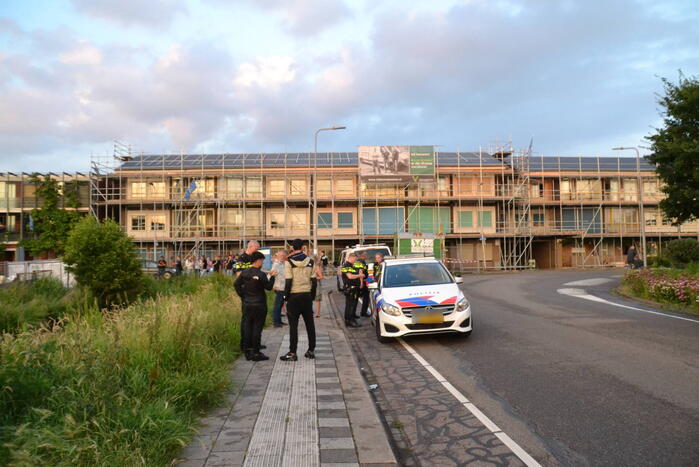 Pizzakoerier belandt in diepe sloot