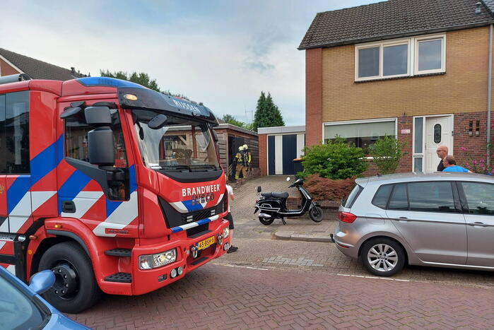 Brand in bijgebouw snel geblust