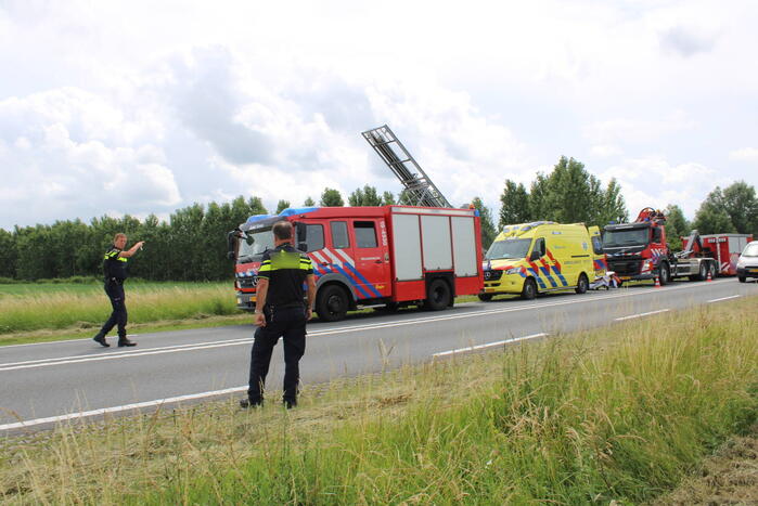 Gewond persoon aangetroffen in weiland