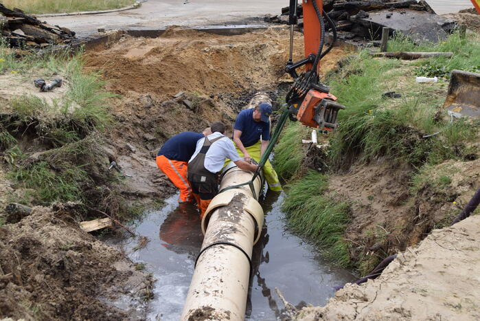 Reparatie werkzaamheden na grote lekkage in volle gang
