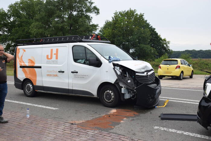 Flinke schade bij kop-staart botsing