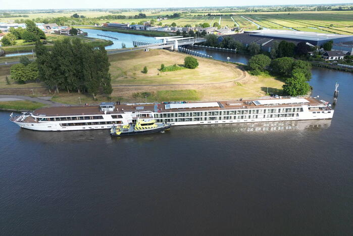 Asielboot 'Viking Legend' vervangt toeristenboot