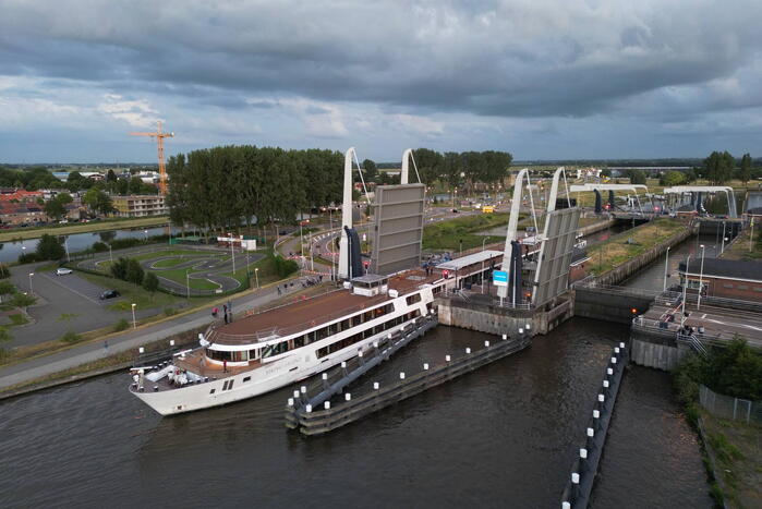 Asielboot 'Viking Legend' vervangt toeristenboot