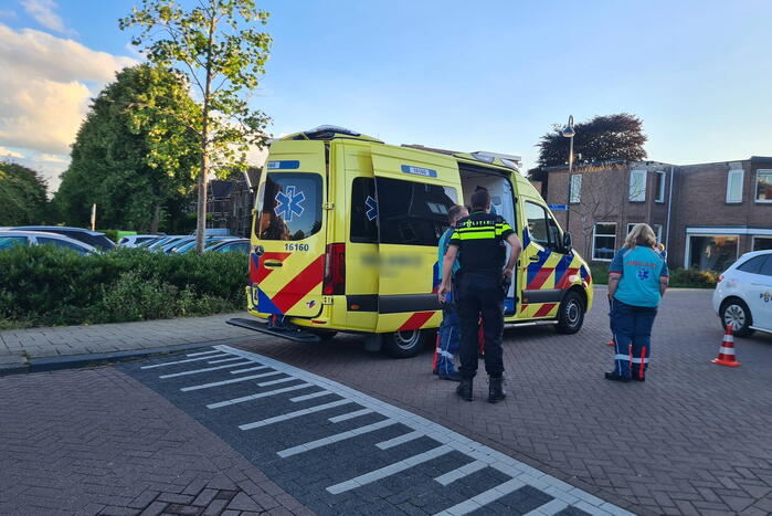 Scooter ten val bij wegversmalling