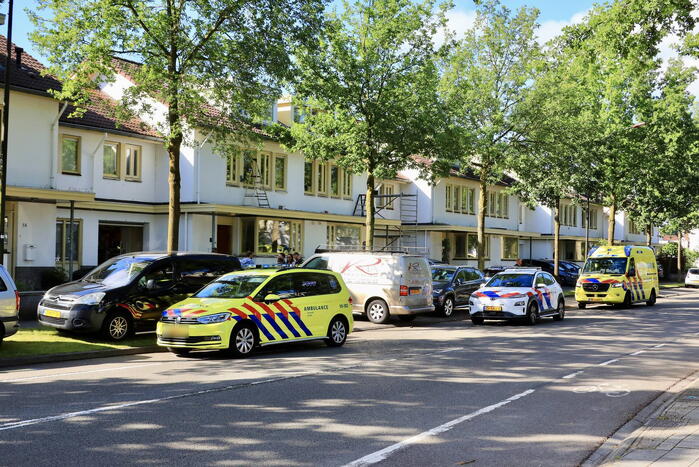 Schilder valt van trap en raakt buiten westen