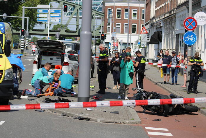 Motorrijder gewond na uitwijkmanoeuvre