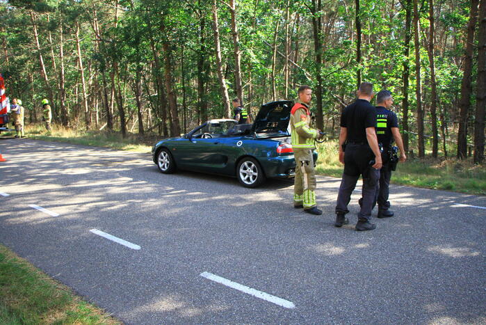 Autobrand snel onder controle
