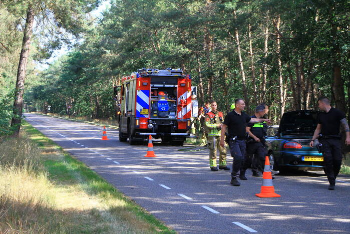 Autobrand snel onder controle