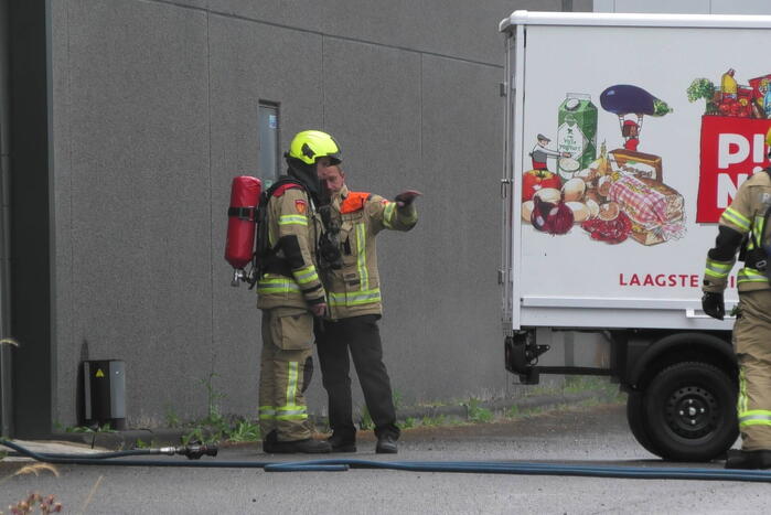 Elektrische bezorgwagen Picnic vliegt in brand
