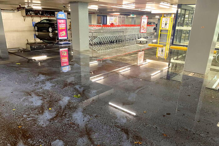 Wateroverlast in parkeergarage De Hoge Wal
