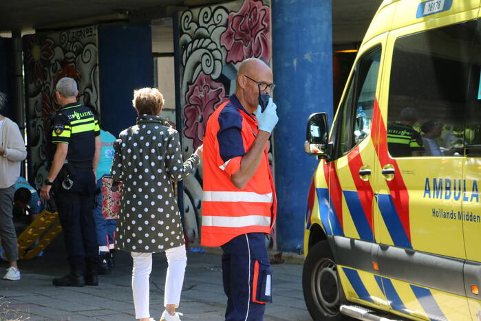 Fietser zwaargewond na frontale aanrijding op fietspad