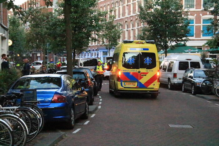 Straat afgelopen door steekpartij