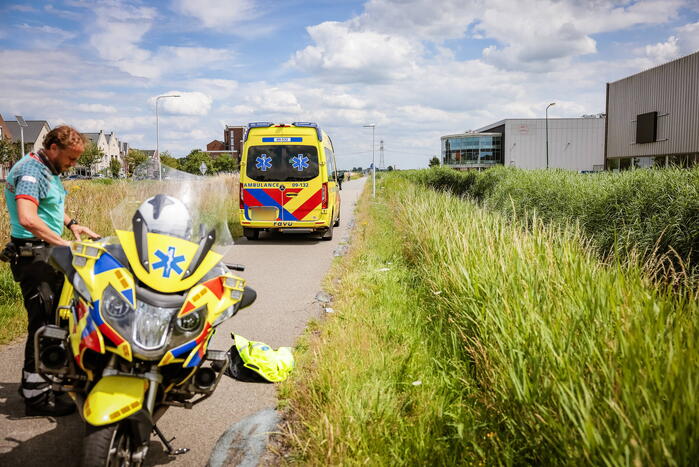 Fietser botst op andere fietser
