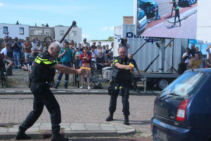 Reddingsbrigade jaarlijks grote reddingsdemonstratie