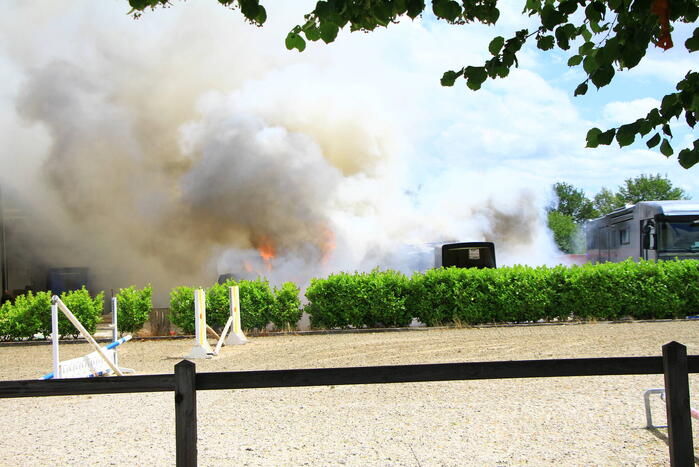 Ontploffingen bij brand in trailers