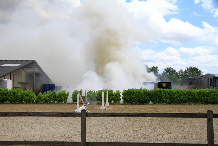 Ontploffingen bij brand in trailers