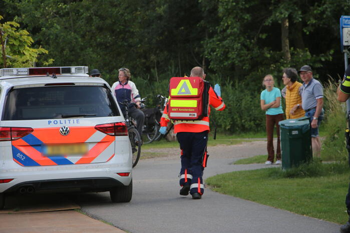 Traumahelikopter landt voor medisch incident