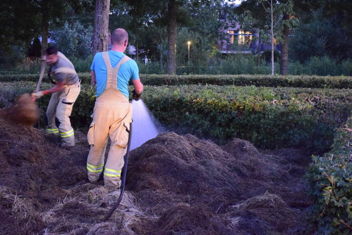 Broei veroorzaakt brand in gemaaid gras