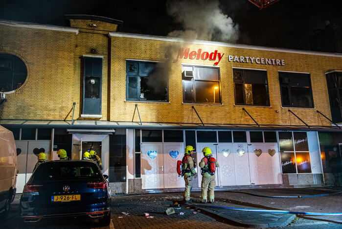 Flinke brand in party center Melody