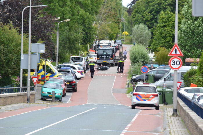 Scooterrijder en fietser gewond bij ongeval