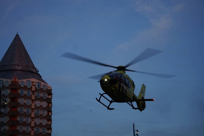 Veel bekijks bij landing van traumahelikopter