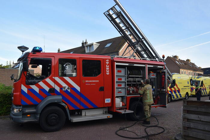 Twee gewonden bij brand in woning