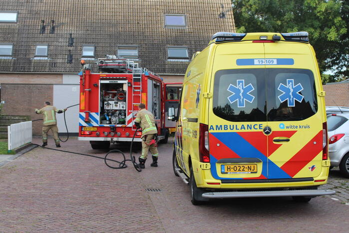 Twee gewonden bij brand in woning
