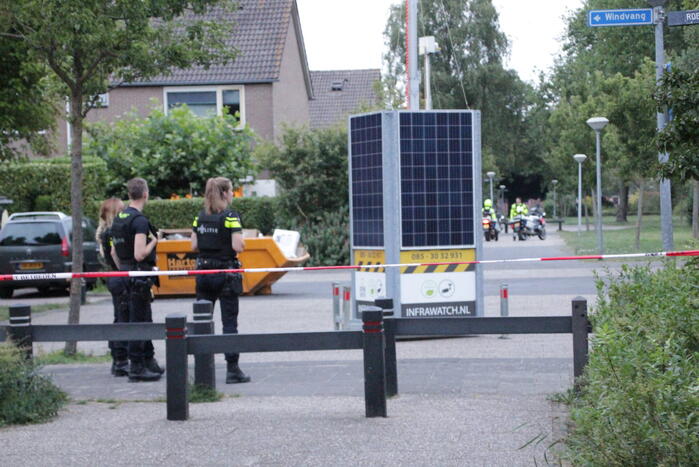 Grote politieactie bij woning waar explosief afging