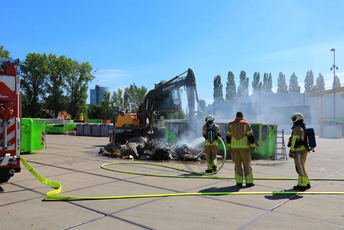 Brand in flinke container op afvalbrengstation Rova