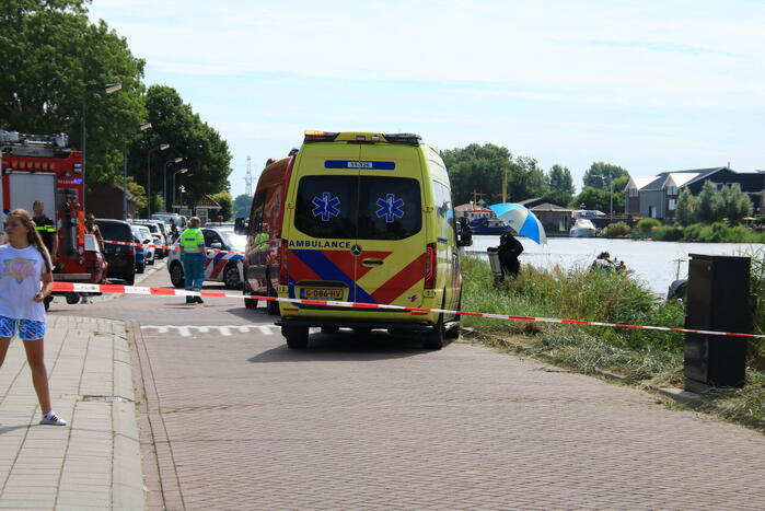 Persoon te water blijkt drijvende vuilniszak te zijn