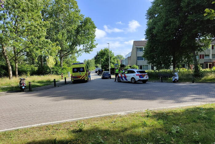 Jongedame thuis gebracht na botsing