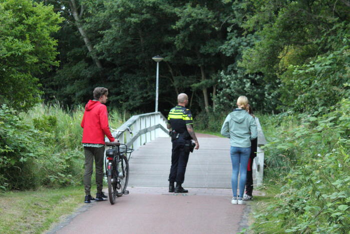 Grote zoekactie naar verdachte personen