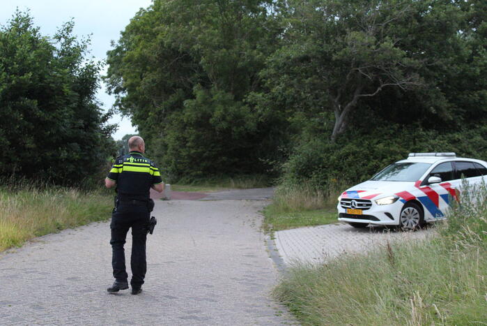 Grote zoekactie naar verdachte personen