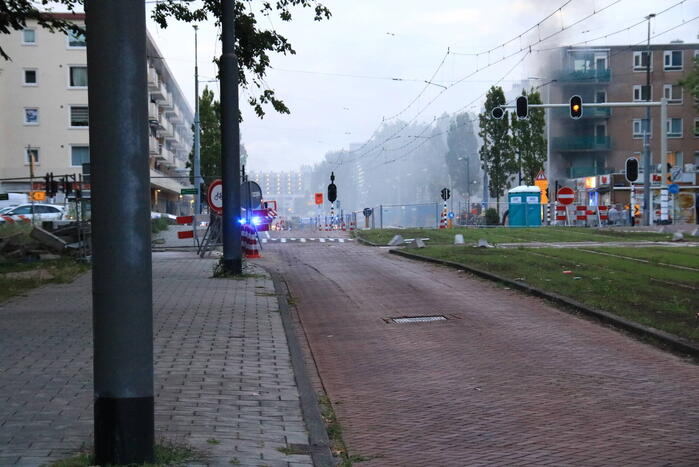 Enorme schade en brand na plofkraak