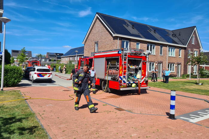 Veel rook bij brand in woning