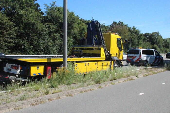 Vrouw onwel in personenauto