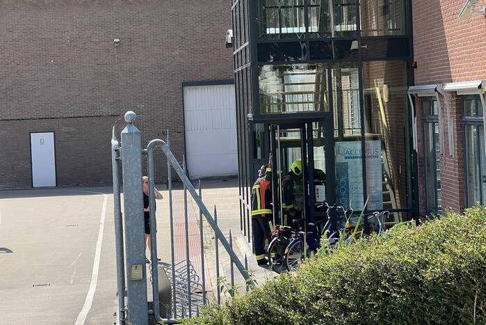 Pand ontruimd na mogelijke brand