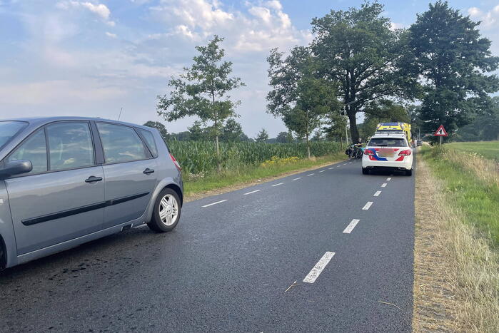 Fietser aangereden door personenauto