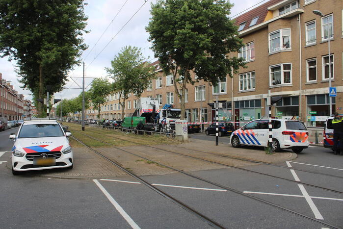 Dode vrouw en zwaargewonde man gevonden