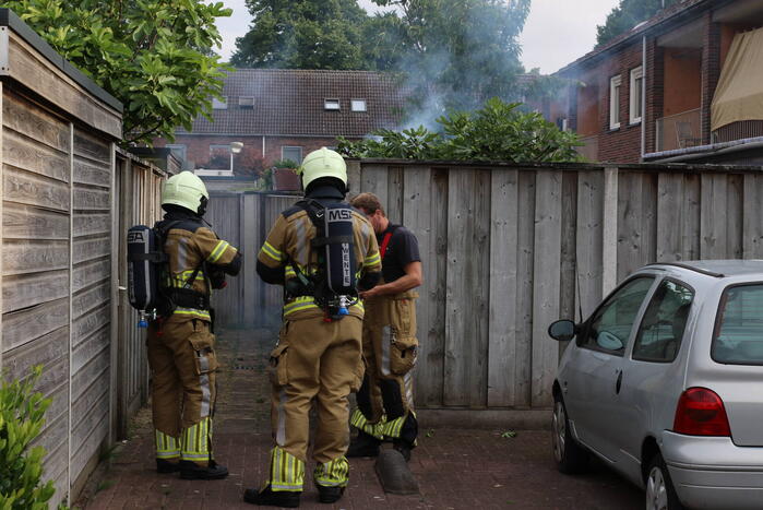 Schuurbrand snel onder controle