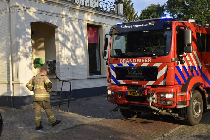 Brandweer onderzoekt gaslucht in woning