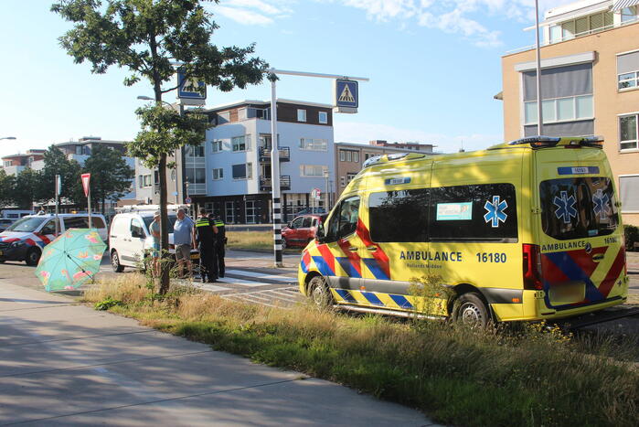 Ongeval tussen bestelbus en scooter
