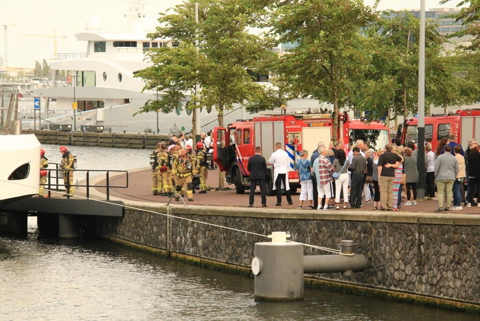 Cruiseschip ontruimd vanwege brand