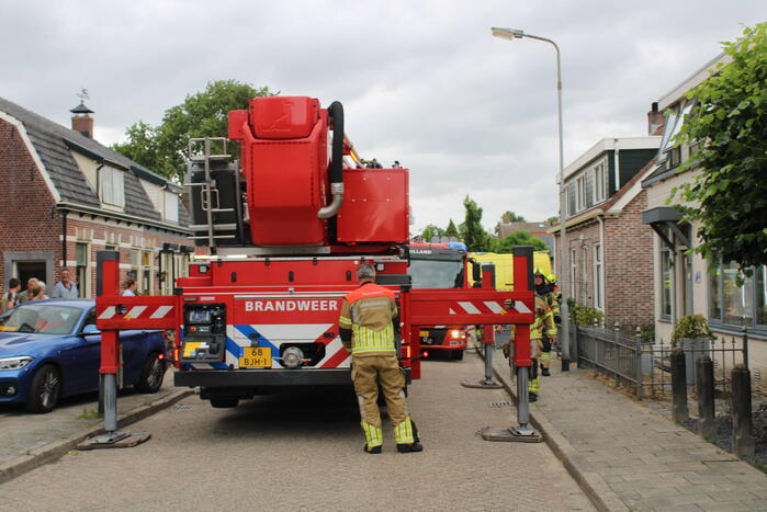 Middelbrand in woonhuis snel onder controle
